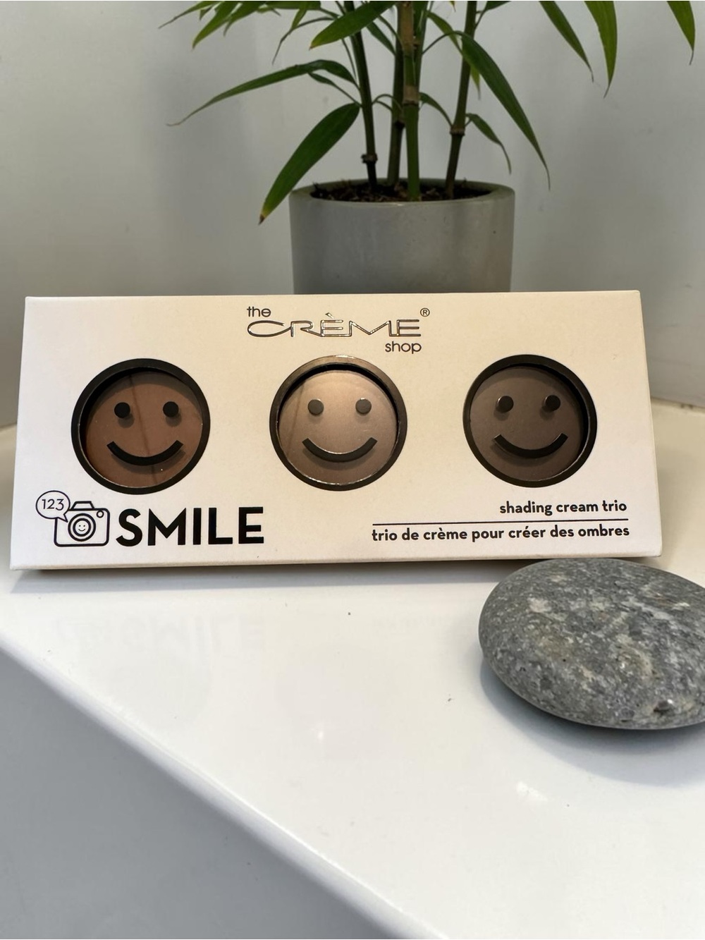 The Crème Shop “Smile” Shading Cream Trio – Contour Palette 😊✨